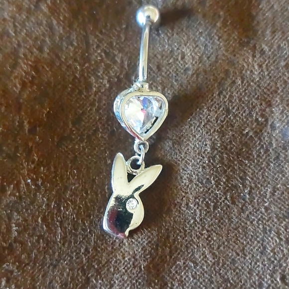 Playboy bunny belly button ring - NWOT - Picture 3 of 4